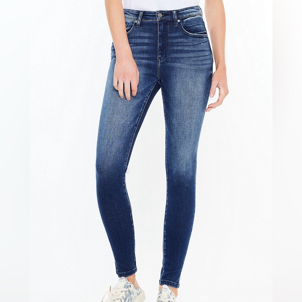 KanCan Women’s Curvy High Rise Dark Blue Skinny Jeans, Ankle Slit, size 31